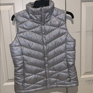 North face vest